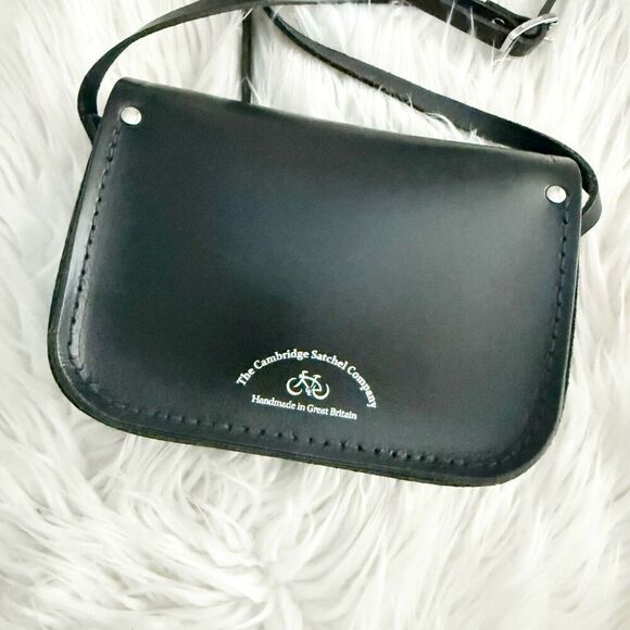 CAMBRIDGE SATCHEL COMPANY | Leather Mini Bag Black White Crossbody Colorblock - Picture 3 of 10